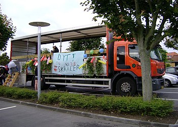 Vi kører studenterkørsel i Østjylland